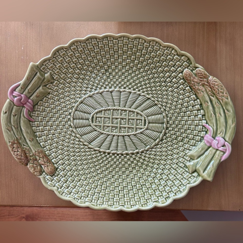 Bordallo Pinheiro Portugal 15 1/2" Asparagus handle Oval Platter Serving Dish